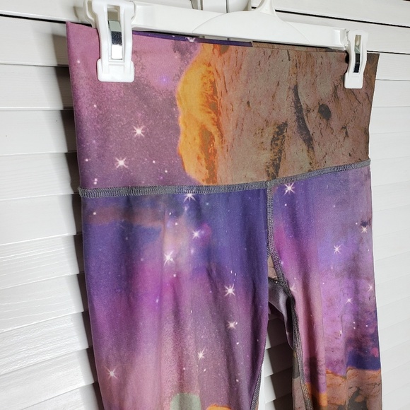 Teeki Space Love Hot Pants/Leggings Sz Small - Picture 4 of 7